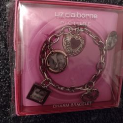 New LIZ CLAIBORNE Picture Charm Bracelet