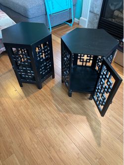 Night-Stands/End-Tables (price is for both)
