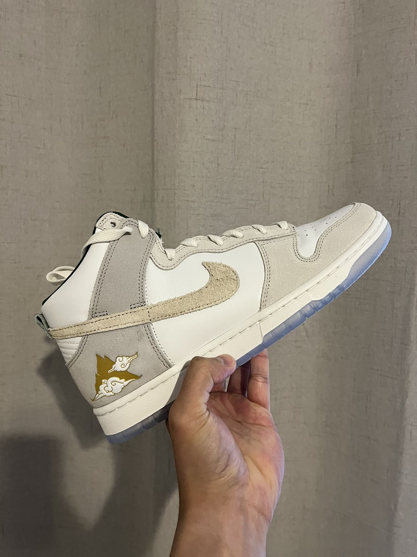 Nike Dunk “SF CHINATOWN GOLD MOUNTAIN” Size 9 (M)