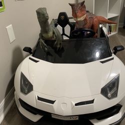 Lamborghini Kids' Riding Car 