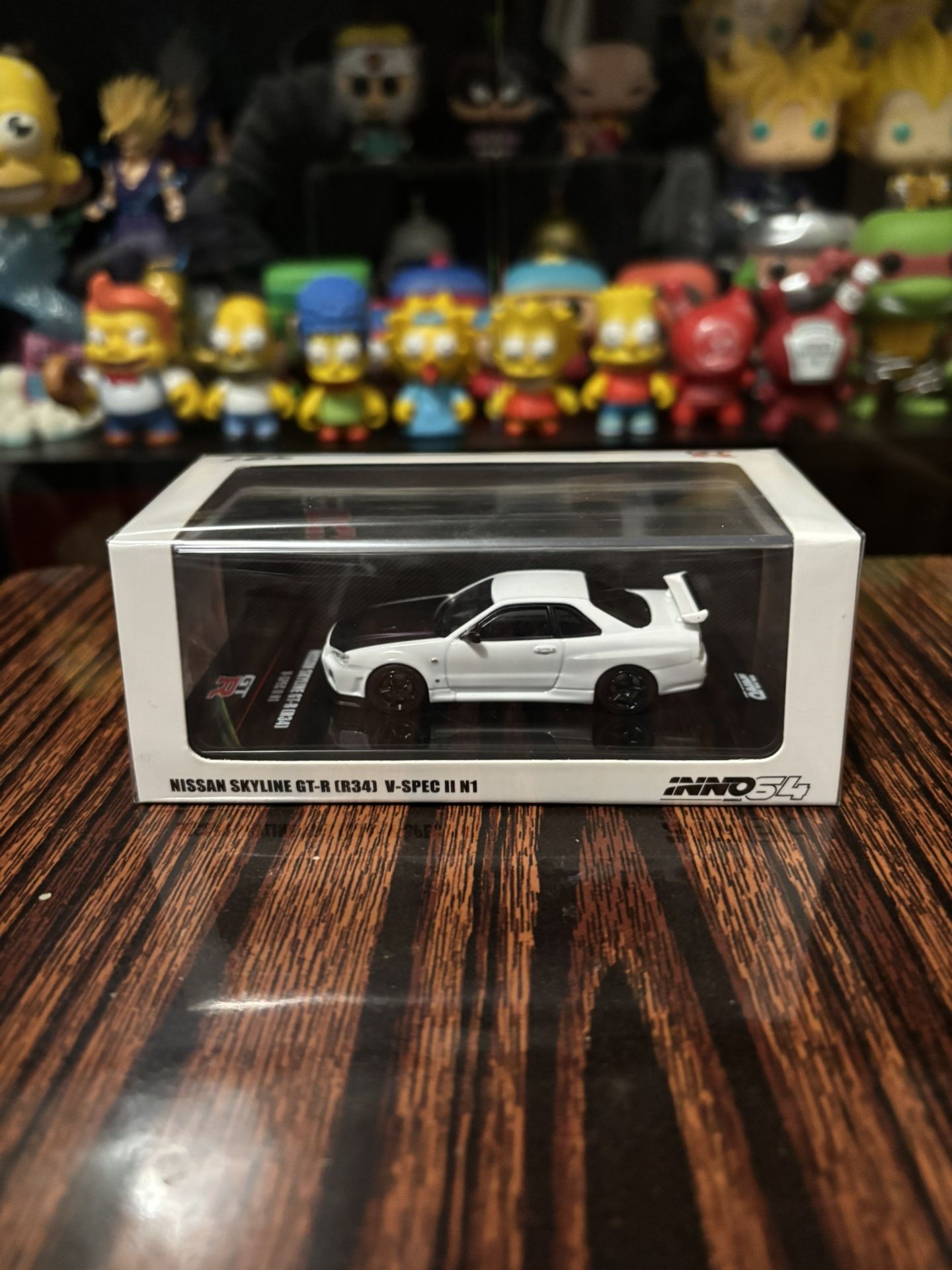 Inno64 Nissan Skyline GTR R34 V-Spec II N1 White