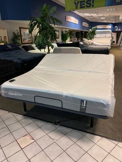 🔥Tempur medium adapt king adjustable set $1299🔥