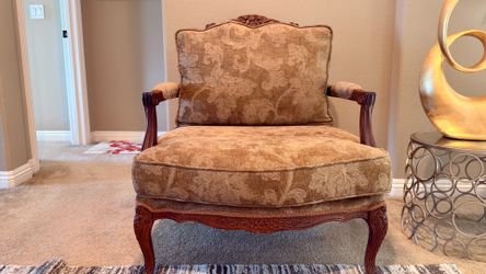 For Sale:  Elegant French Provincial Accent Chair
