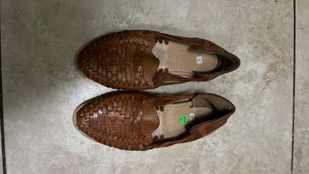 Size 6 leather  huaraches new