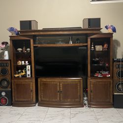 Functional TV / Entertainment Center 