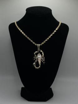 14K SCORPION PENDANT 
