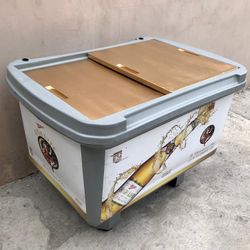 Hieleras Grandes $$$$$$