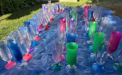65 Plastic Cocktail Glasses Hurricane Style -LOT