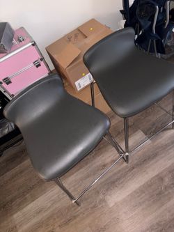 Gray bar stool chairs