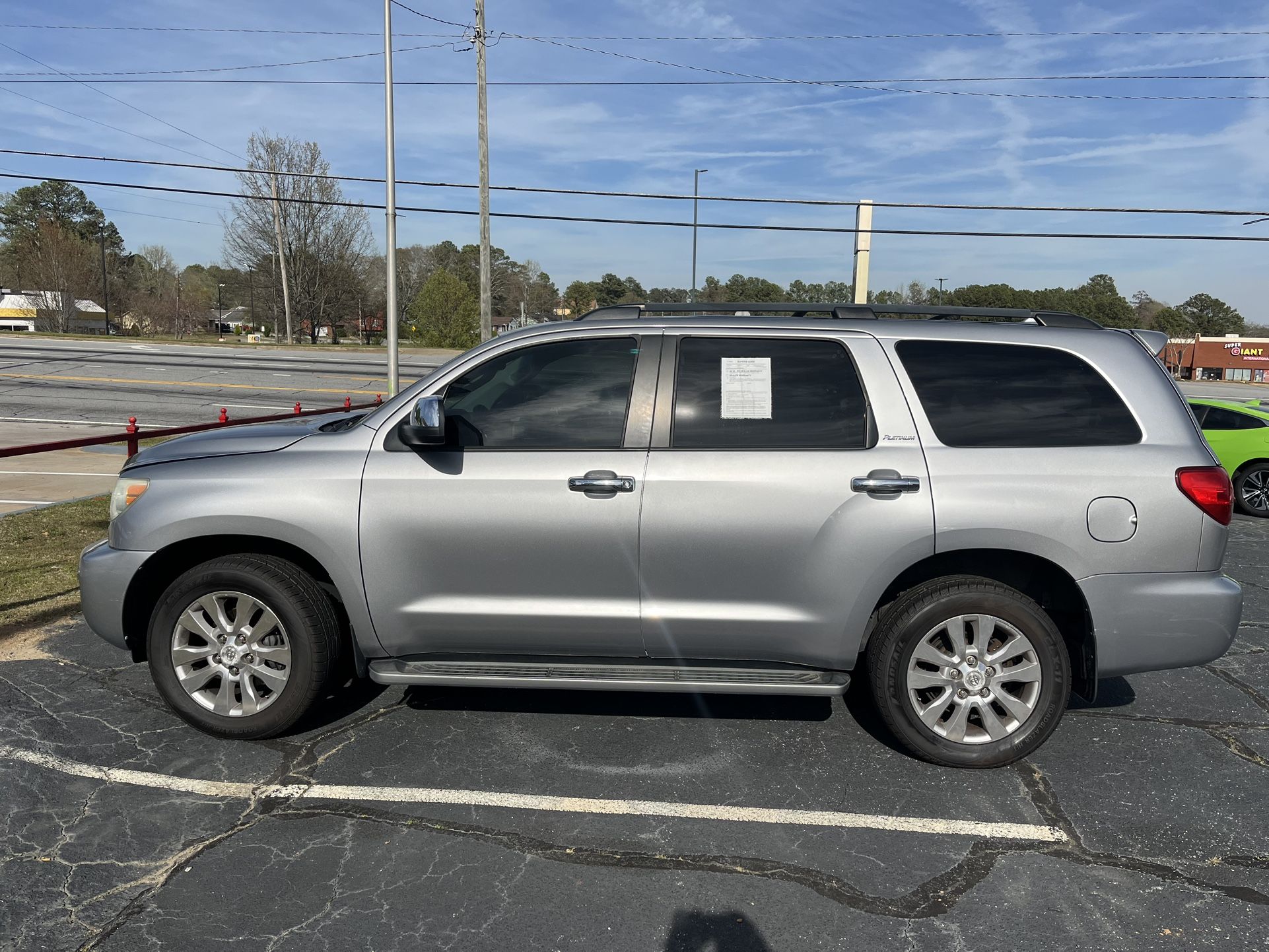 Hey, I’m AJ @Pars Cars Riverdale! Your go-to car specialist dedicated to helping you find the perfect ride. Whether you have BAD CREDIT NO CREDIT REPO