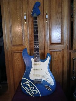 Custom Strat Style Electric Guitar, Plays And Sounds Great 
