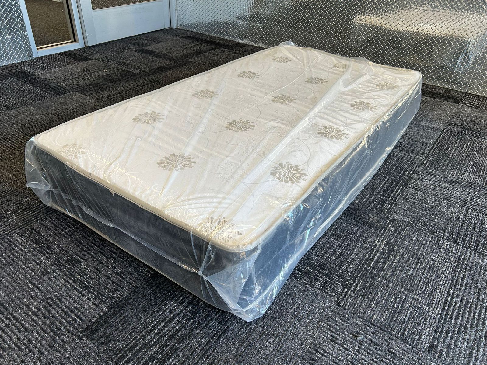 ποΈ New Mattresses w/ Box Spring β Fast Delivery!