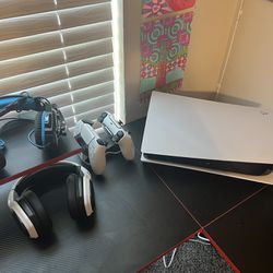 Ps5 Console + Gaming Desk/Accessories