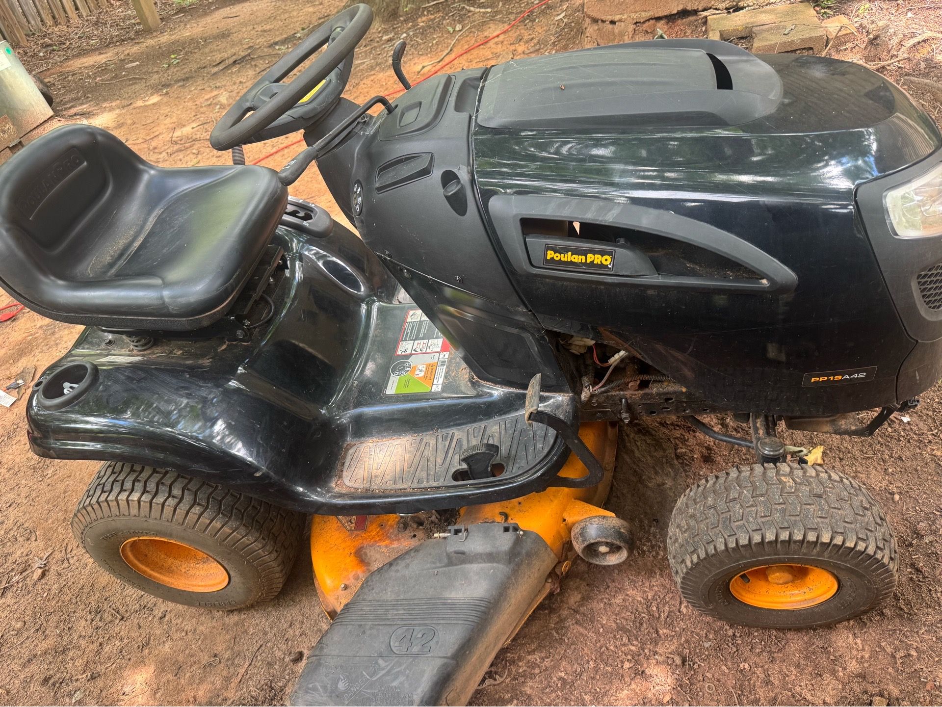 Poulan pro riding lawnmower