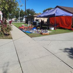 Benta De Yarda 7y 8 De Nobiembre 1211 S Sanantonio Ave Ontario Ca 