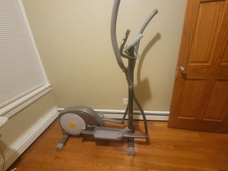 Doufit Elliptical Machine, Color Grey, Maximum Weight
250 lbs