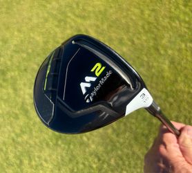 GOLF SWEET RH TAYLORMADE M2 15* 3 WOOD STIFF GRAPHITE