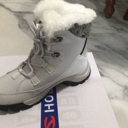 Snow Boots Size 6