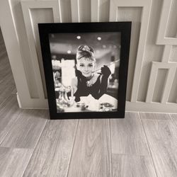 Audrey Hepburn Breakfast at Tiffany's Framed Print