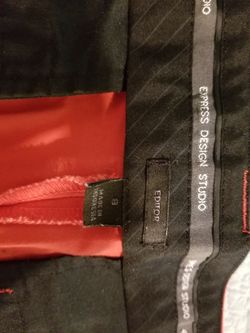 Red shorts to the knee