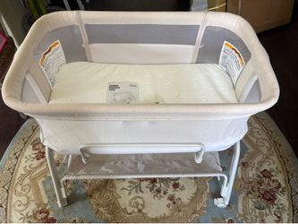 Baby bassinett, excellent condition
