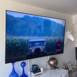 85 Inch Samsung TV