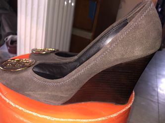 Foot Tory Burch