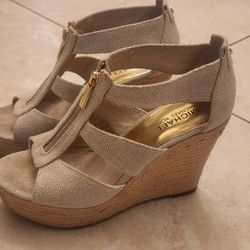 Michael Kors Sandals SIZE 7.5