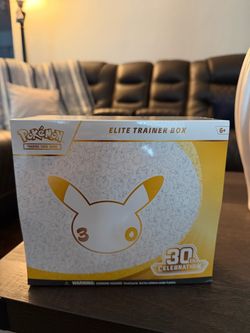 Pokémon TCG 30th Celebration Elite Trainer Box
