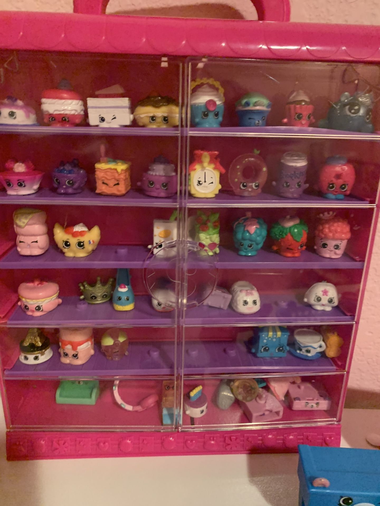 Shopkins!