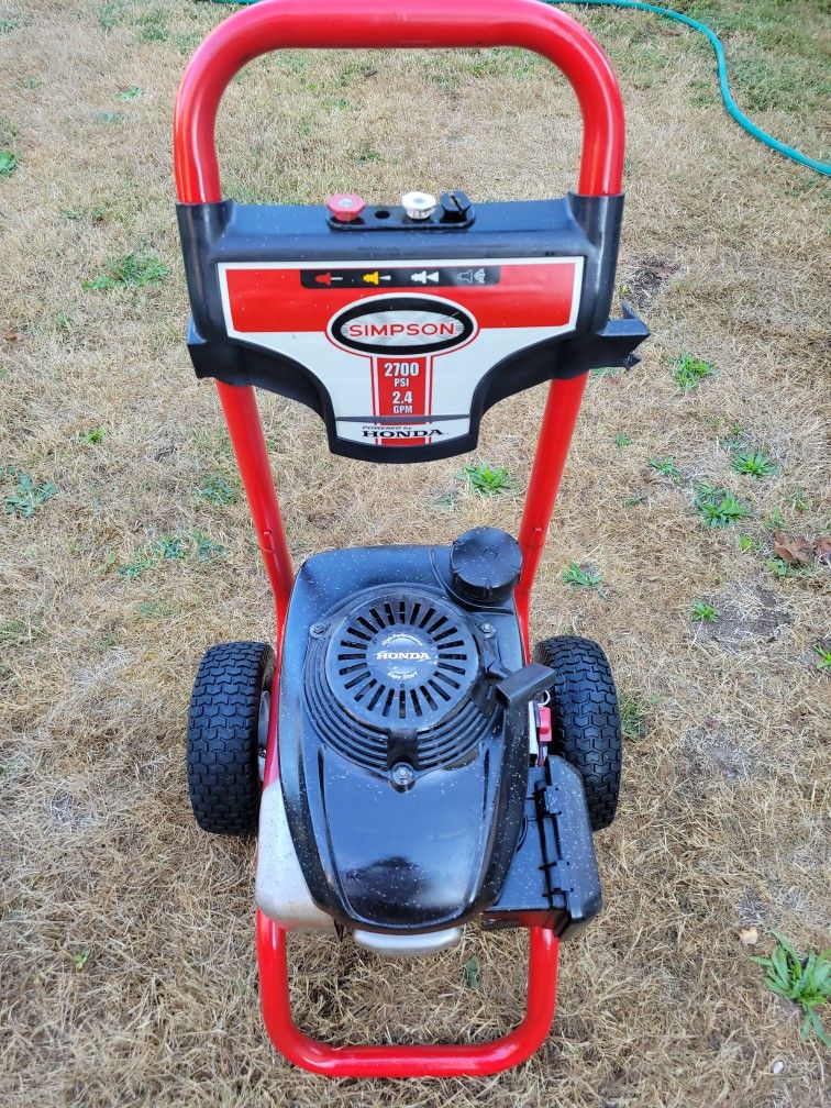 Honda & Simpson Pressure Washer 2700psi