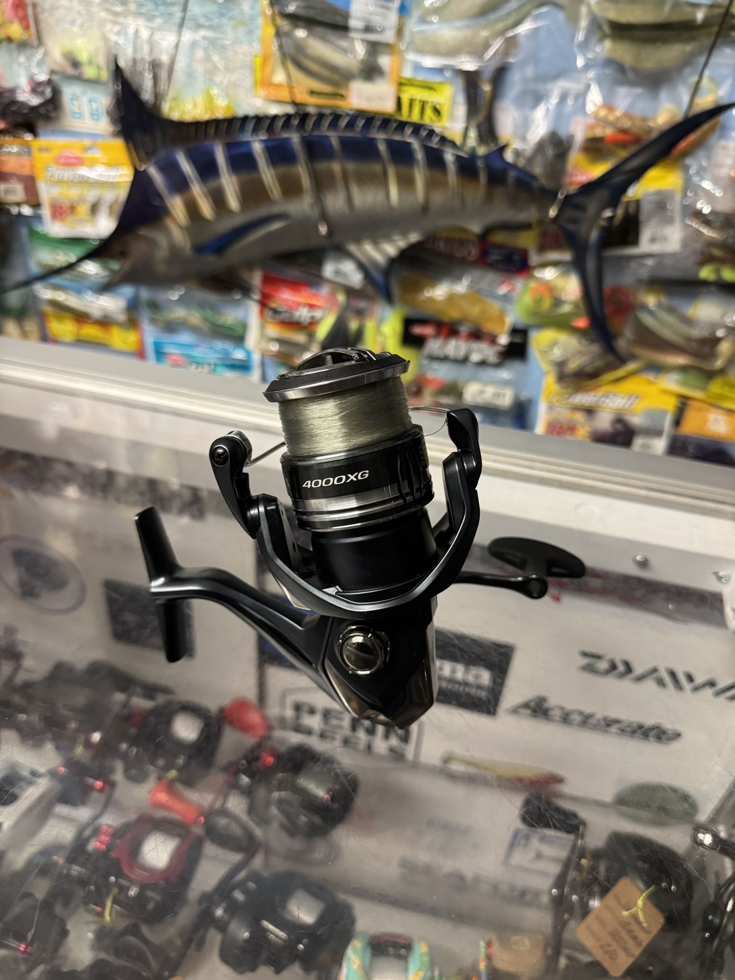 110$ Shimano Miravel 4000xg Like New Salt And Fresh Water Fishing Reel.