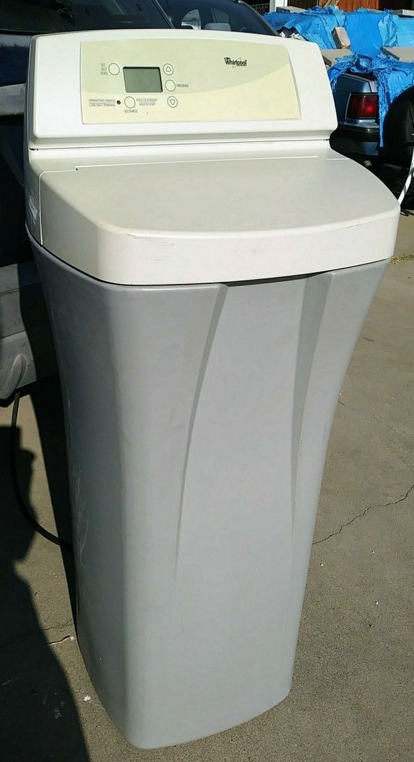 Whirlpool WHES33 33,000 Grain Home Water Softener System