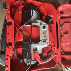 Milwaukee Deep Cut Portable Band Saw + Case – Corded Power
