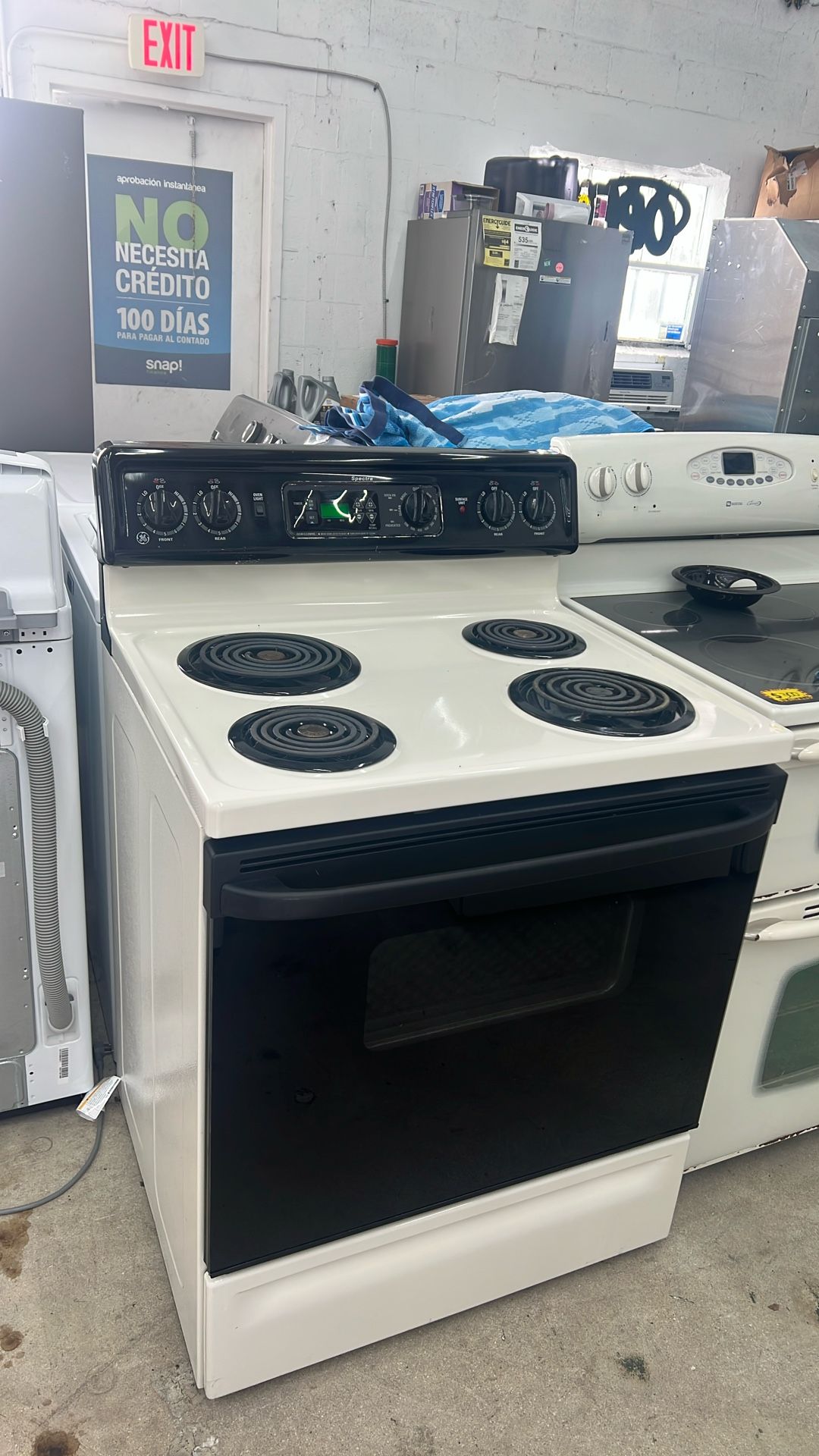 Stove GE Spectra electric coil