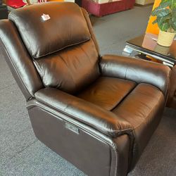 Genuine Leather Recliner，$350