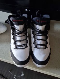 Air Jordan 9