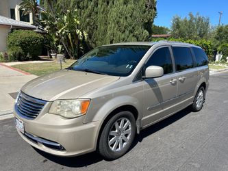 2016 Chrysler Town & Country