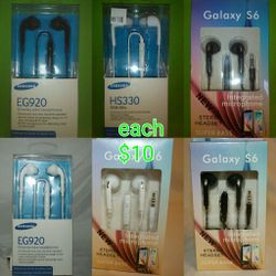 Headphones/earbuds/headset