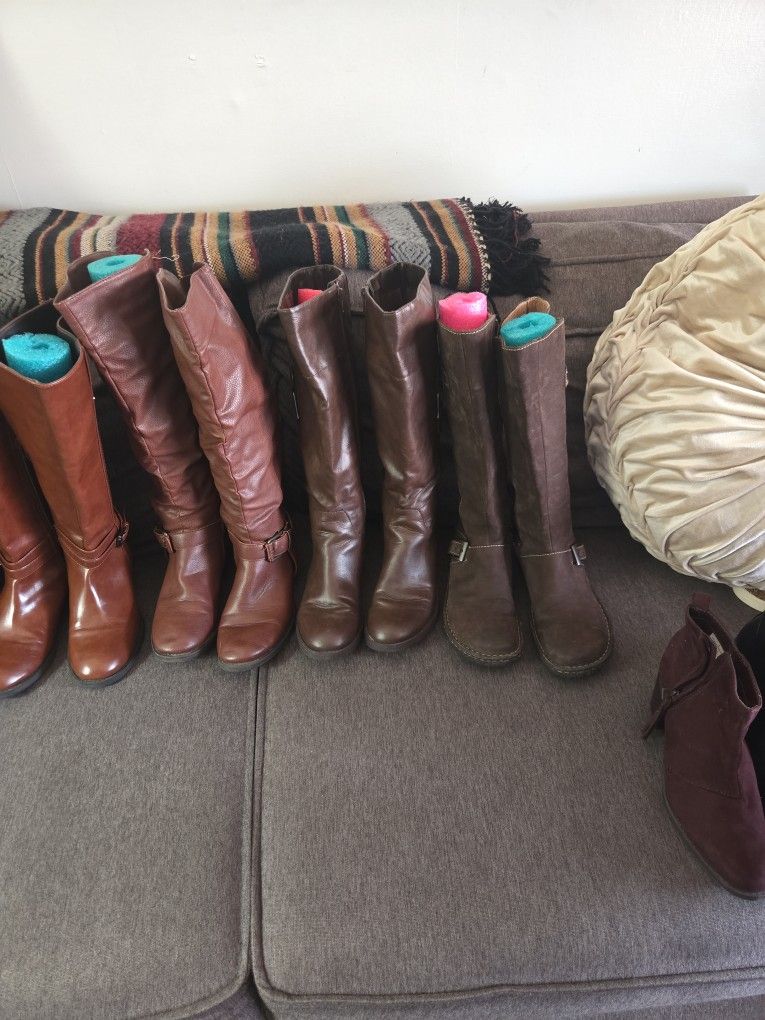 Sets Of Boots Different Colors and Sizes!