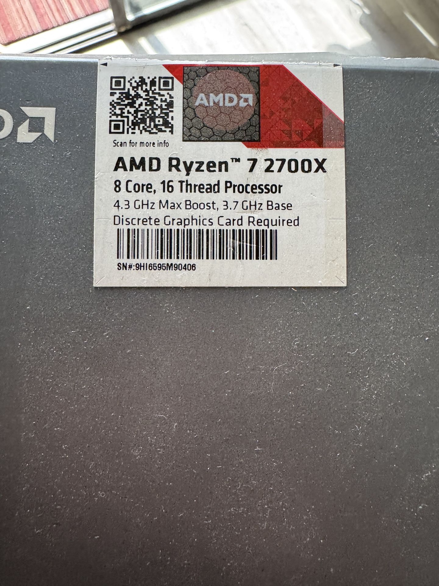 CPU AMD RYZEN 7 2700X With Cooler