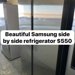 Beautiful Samsung Side By Side Refrigerator. 