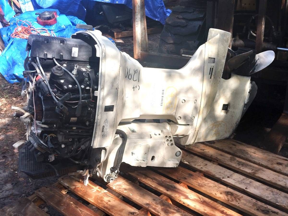 Johnson 115 HP Outboard Engine