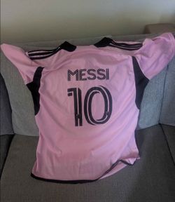 Lionel Messi. Inter Miami CF Soccer Jersey Mens Easy Pink Adidas 24/25 Home Kit NWT.