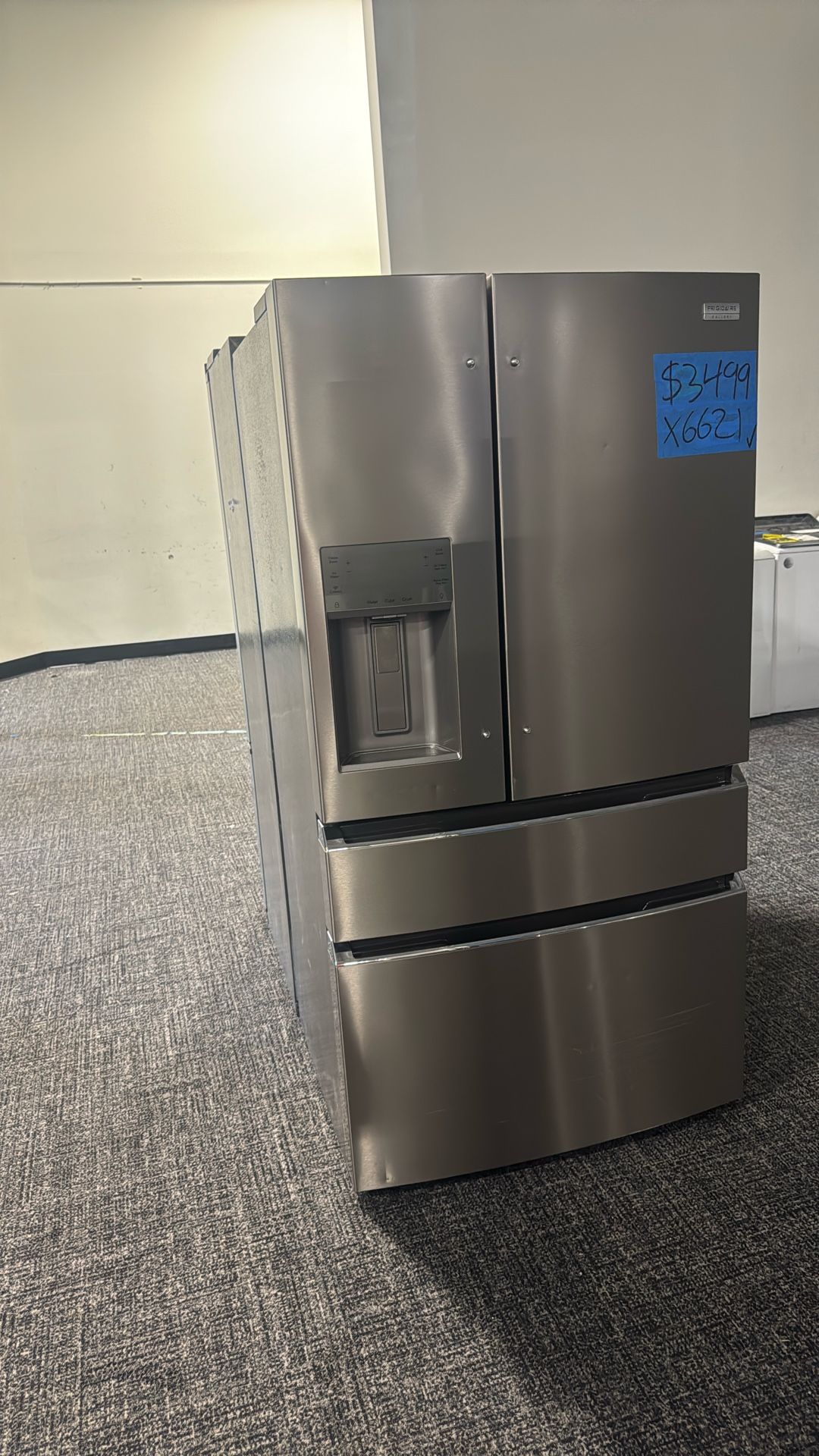 Refrigerator