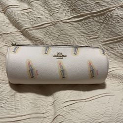 Lipstick Print Bag
