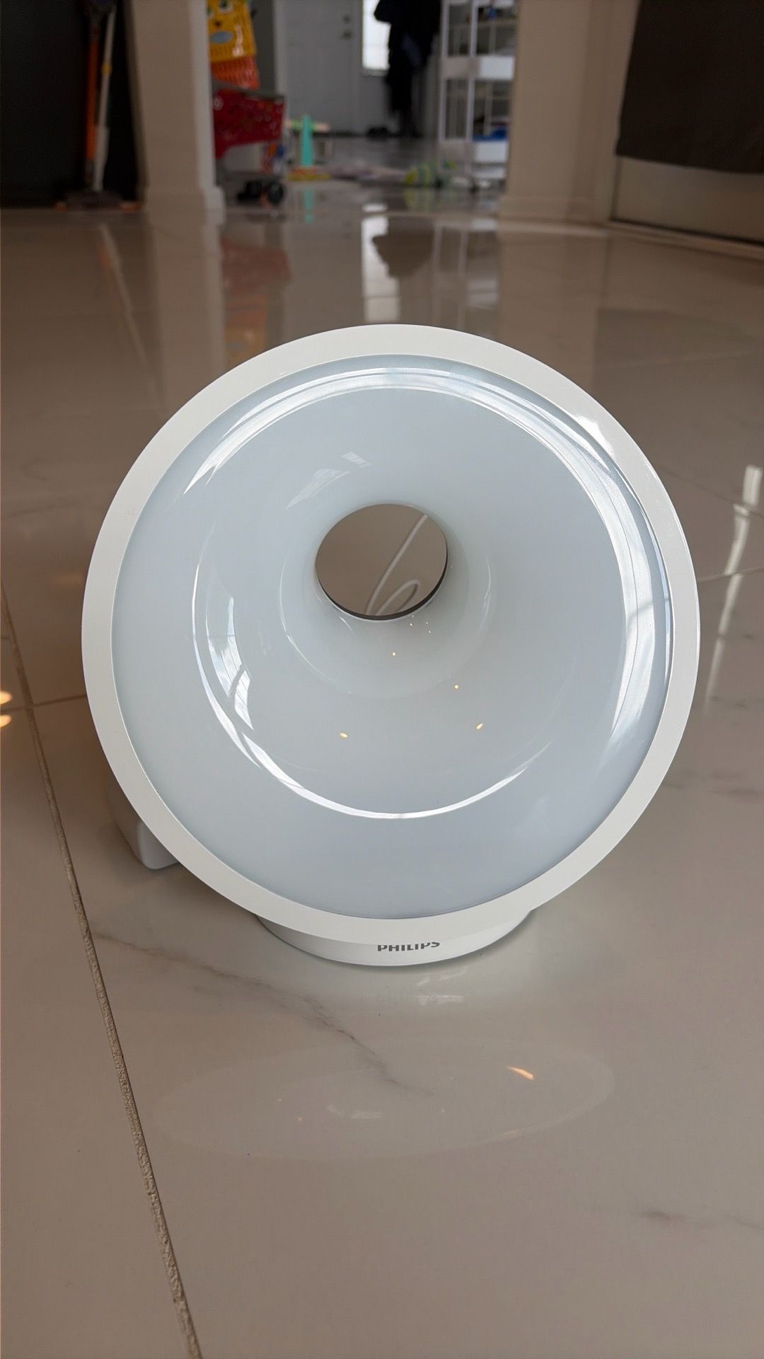 Philips SmartSleep Sleep and Wake-Up Light, Simulated Sunrise and Sunset, Multiple Lights and Sounds, RelaxBreathe to Sleep, HF3650/60