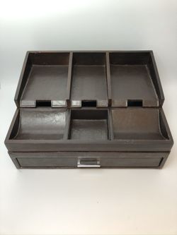 Valet station for dresser/nightstand