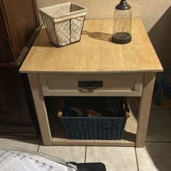 Very Nice, Solid Wood Table