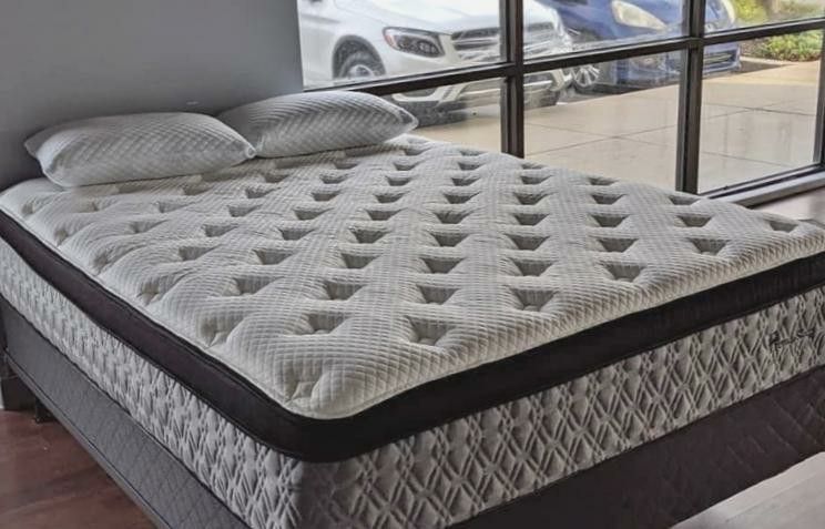 Luxury Pillowtop Mattress SALE!